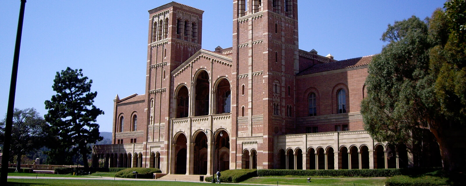 カリフォルニア大学ロサンゼルス校（UCLA）
